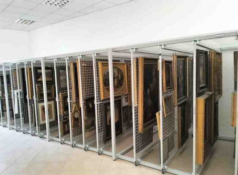RASTRELLIERE PER QUADRI.1