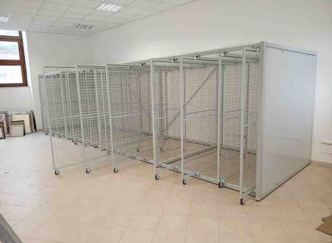 RASTRELLIERE PER QUADRI.5
