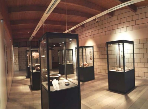 Vetrine espositive per musei della linea Argurion Museo Barumini