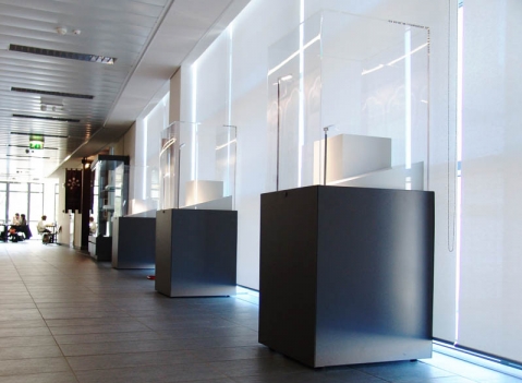 Vetrina  espositiva per musei linea Theca