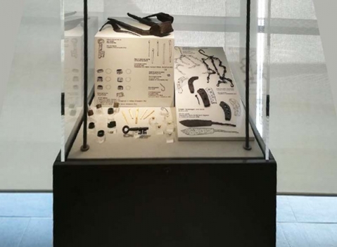 Vetrine espositive per musei linea Theca