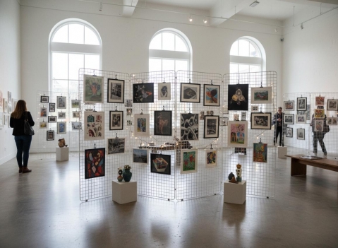 Griglia espositiva LINEA GRID